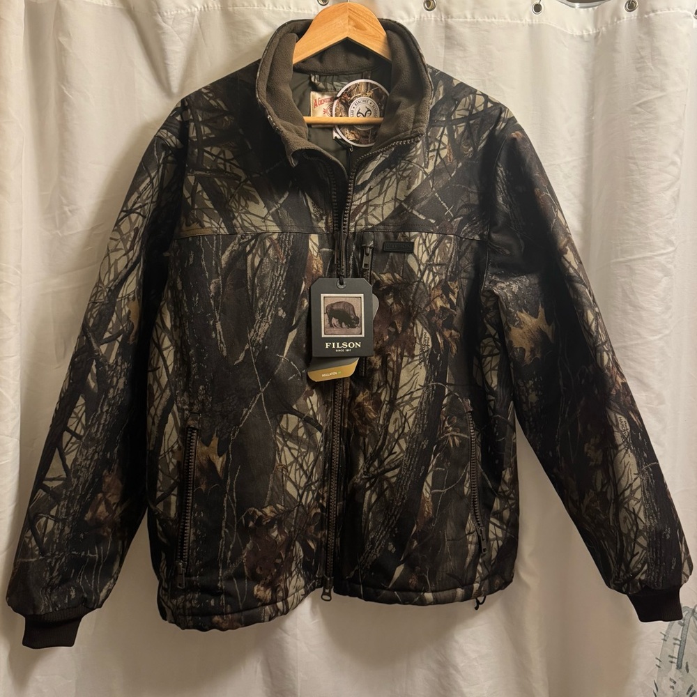 BNWT Filson Realtree Hardwoods Camo Tin Cloth Primaloft Jacket (Medium)